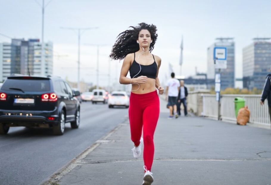 ¿Quieres empezar a correr? Estos son los beneficios de este deporte