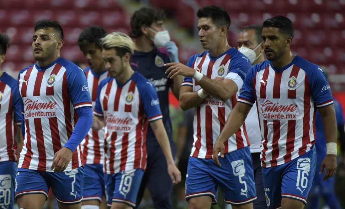 Alexis Vega y Miguel Ponce jugaron juntos en el Guadalajara. Foto: Imago7