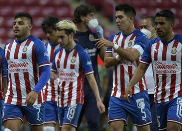 Exjugador de Chivas reventó a Alexis Vega: 'Es poco profesional y solía romper el vestidor con su actitud'