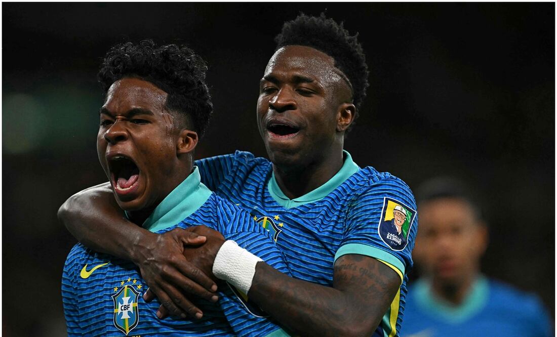 Endrick y Vinicius celebrando con Brasil ante Inglaterra / FOTO: AFP