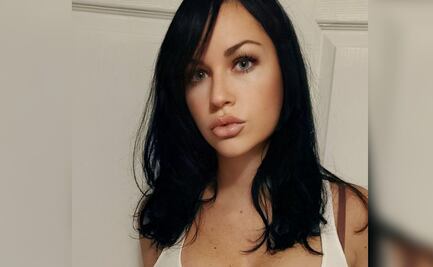 Amy era profesora pero la corrieron por tener una cuenta en OnlyFans