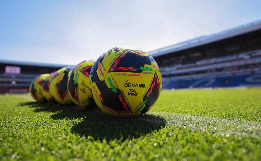 El nuevo caso tendría que ver con las tarjetas amarillas y rojas.  Foto: Imago7.