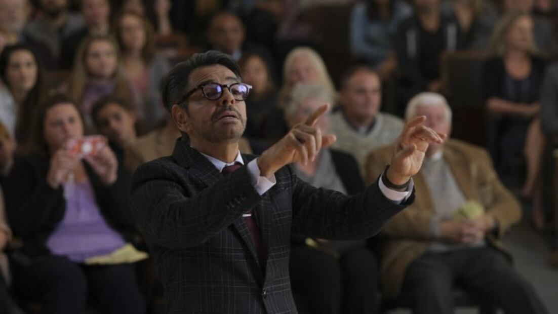Oscars 2022: El personaje de Eugenio Derbez en la película “CODA”