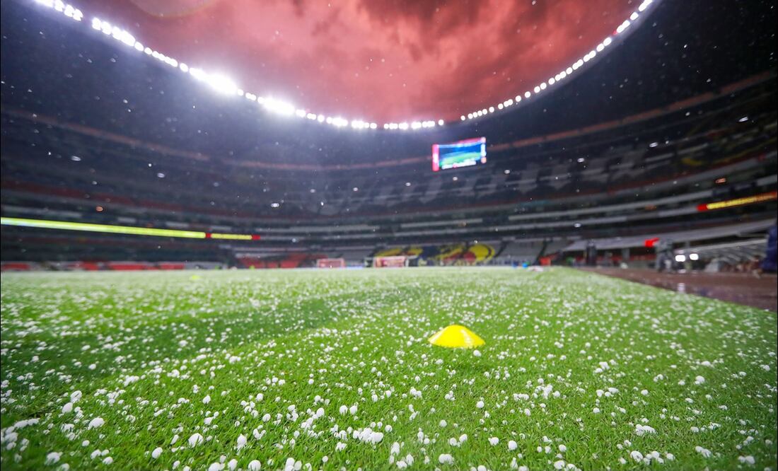 La final de la Liga MX Femenil entre América y Rayadas se retrasó por una fuerte granizada / FOTO: Imago7