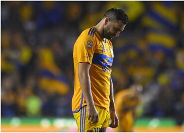 Gignac queda suspendido y se pierde el partido contra las Chivas