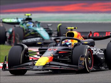 ¡Otro podio! Checo Pérez se quedó con el tercer lugar y Max Verstappen con el primero en el GP de China