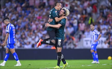 ¿Dónde quedó el invicto? Chivas aprovechó las ventajas del rival para sacar la victoria ante Rayados