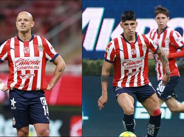 Afición de Chivas abuchea a Alan Pulido y Chicharito pese a victoria ante Puebla