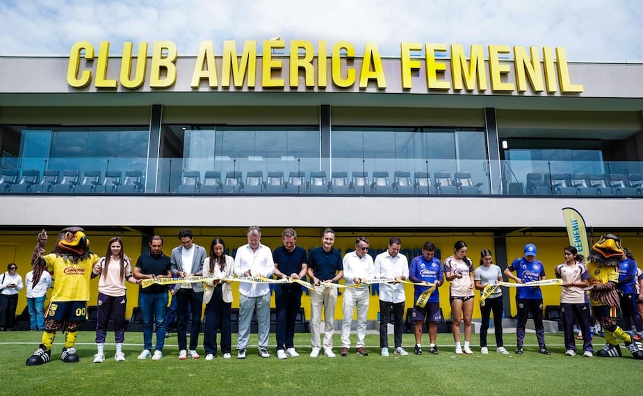 Este viernes se cortó el listón de las nuevas instalaciones de las Águilas en Coapa. FOTO: @AmericaFemenil