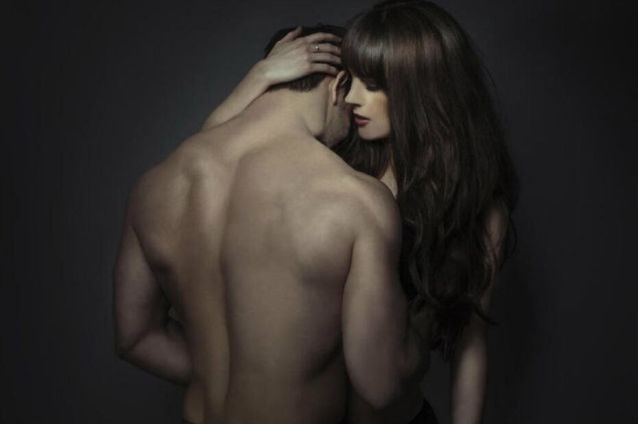 Escorts masculinos: Las mujeres también pagan por sexo y algo más