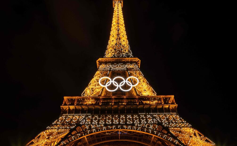Torre Eiffel, a días de que inicien los Juegos Olímpicos en París, Francia - Foto: AFP