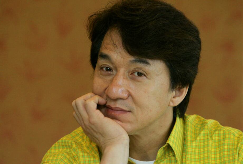 Jackie Chan no le heredará ni un centavo a su único hijo