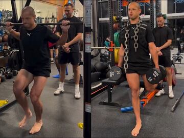 Chicharito Hernández confirma que está recuperado y podría jugar en Chivas: “La rodilla va mejorando”