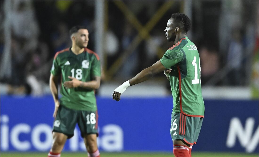 México se achicó en Honduras y su clasificación a la Copa América 2024 pende de un hilo / FOTO: Imago7