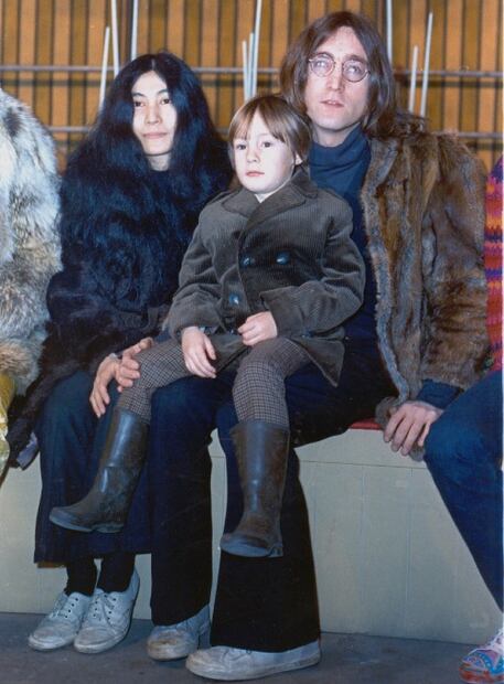Sean y Julian, los hijos que John Lennon tuvo con Yoko Ono y Cynthia Powell
