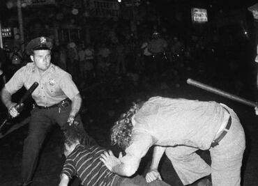 Los disturbios de Stonewall, el origen de la Marcha del Orgullo Gay