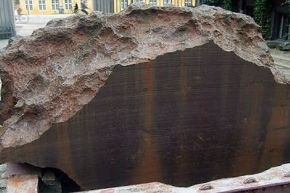 10 impactantes meteoritos que han caído en la tierra 