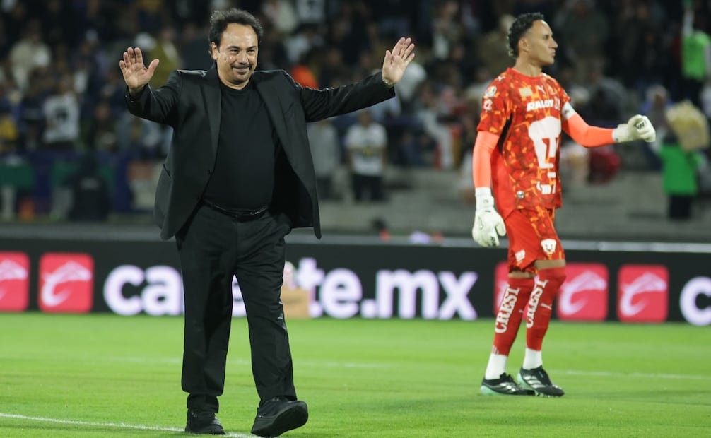 Hugo Sánchez en el Olímpico Universitario / Foto: Carlos Mejía El Universal
