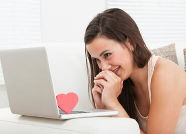 Las 10 “palabras mágicas” para encontrar pareja en internet