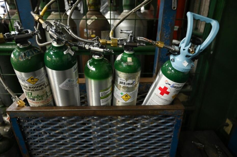 UNAM da 5 advertencias para comprar y usar tanques de oxígeno