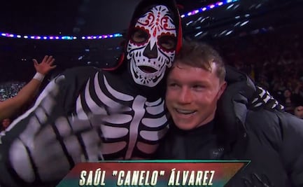Canelo Álvarez se roba los reflectores en Triple A Guerra de Titanes