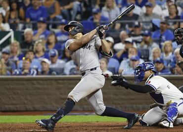 Yankees a un triunfo de llegar a la serie del campeonato