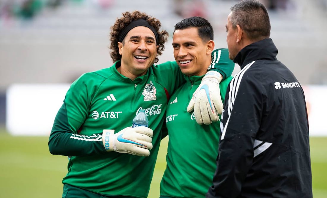 Luis Malagón aseguró que tiene una buena relación con Guillermo Ochoa. Foto: Imago7