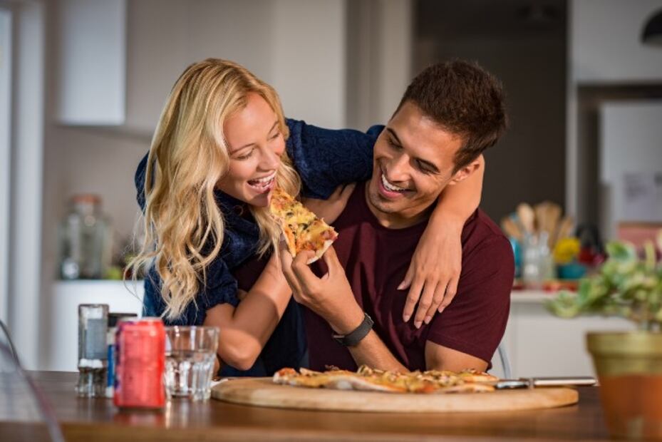 5 razones científicas por las que las parejas suben de peso