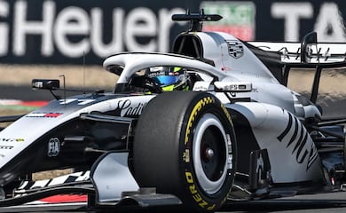 F1 en México: Cadillac exhibe el monoplaza de Checo Pérez previo al Gran Premio. 