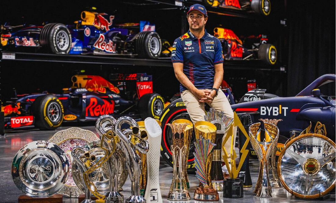 Checo Pérez, luego de cuatro años, acabó su estancia en Red Bull Racing. Foto: Especial