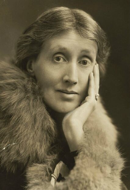 Virginia Woolf, la novelista cuya depresión la llevó al suicidio 