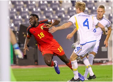 Suspenden el partido entre Bélgica y Suecia por asesinato de dos aficionados suecos