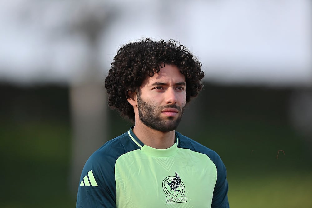 César Huerta en entrenamiento con la Selección Mexicana - Foto: Imago7