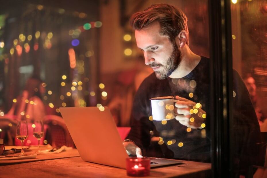 ¿Cómo activar el modo oscuro en WhatsApp Web?