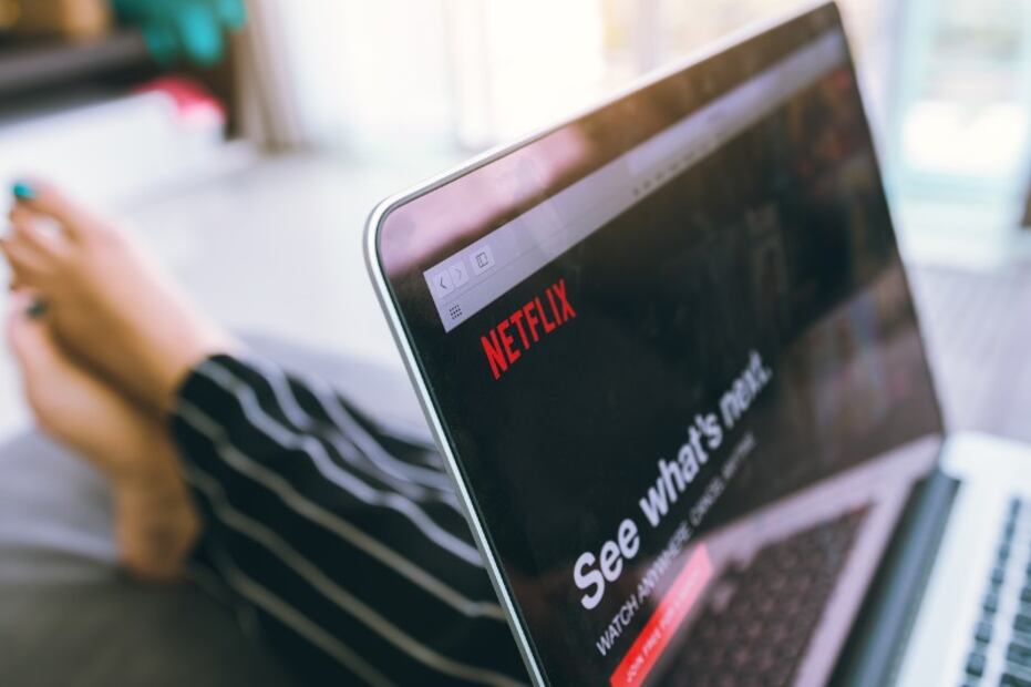 ¿Su salvación o su ruina? Netflix te cobrará extra por compartir tu cuenta