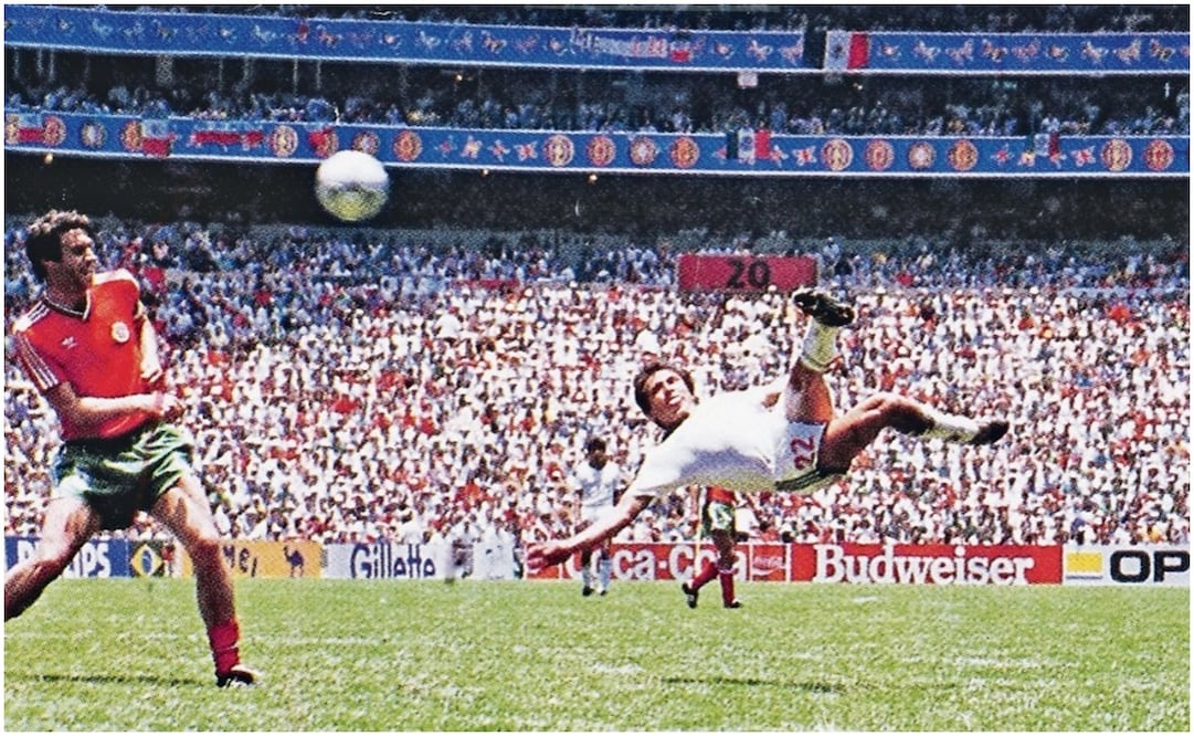 Gol de Manuel Negrete en México 86 ante Bulgaria Foto: Archivos El Universal