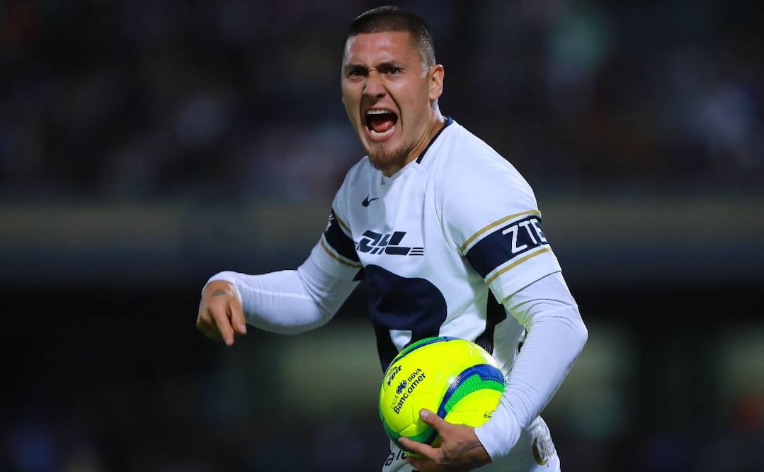 Nicolás Castillo está muy cerca de volver a jugar futbol en su país. Foto: Imago7