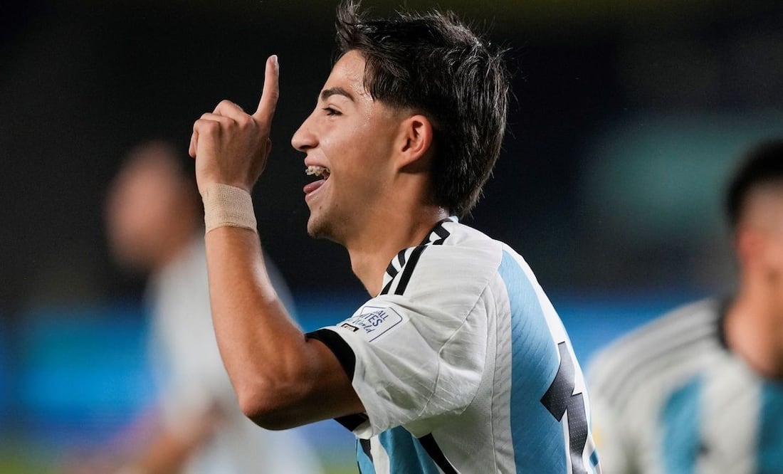 Fue doble de Messi en una película y marcó un gol para la selección argentina Sub 17. Fuente: Instagram @valenn_acuna