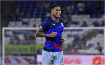 ¿Salcedo se queda? Regresa a una convocatoria en Cruz Azul y apunta a permanecer en La Noria