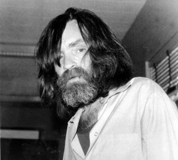 5 celebridades que murieron a manos de asesinos seriales