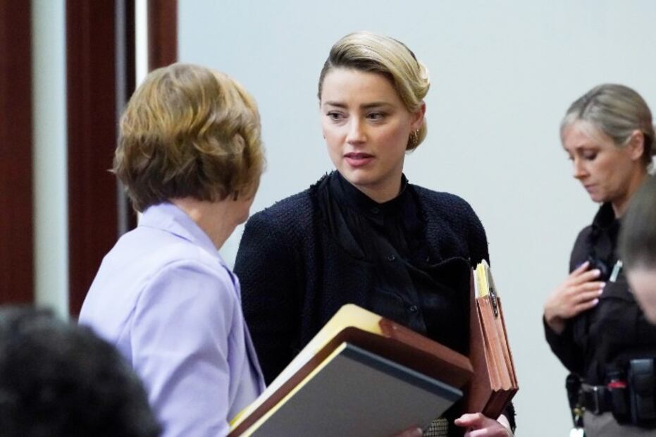 ¡Amber Heard miente en la corte! Marca de cosméticos desmiente su evidencia