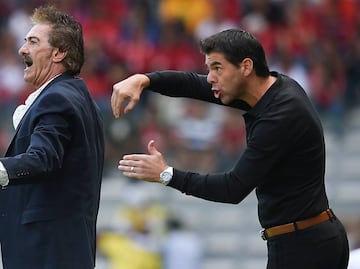 Ricardo La Volpe dejó sin Mundial a Cuauhtémoc Blanco para llevar a su yerno el Chiquis García