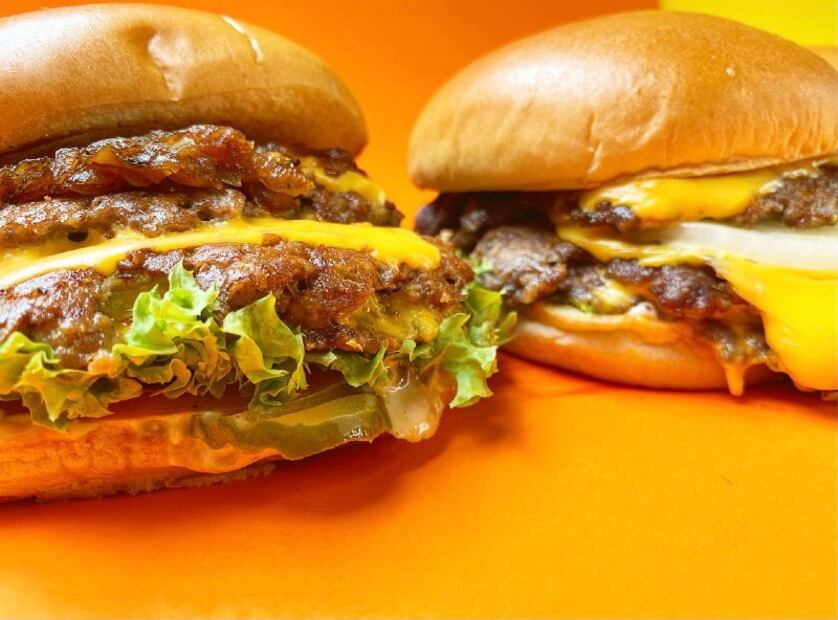 Día de la Hamburguesa: Las súper ofertas de Carl's Jr, Burger King y JJ Burgers