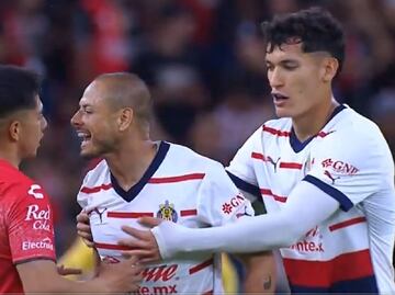 Revelan qué le dijo Chicharito Hernández al jugador del Atlas tras su festejo: "Cállese el hocico"