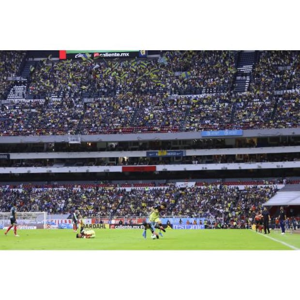 Los dueños de los palcos del Estadio Azteca tienen derecho a usarlos por 99 años. Foto. Imago7