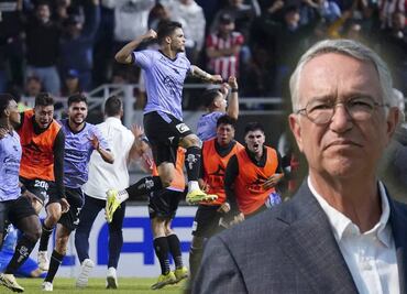 Ricardo Salinas Pliego explotó contra sus jugadores por 'regalarle' un gol a las Chivas: 'Fue cagante el penalti'