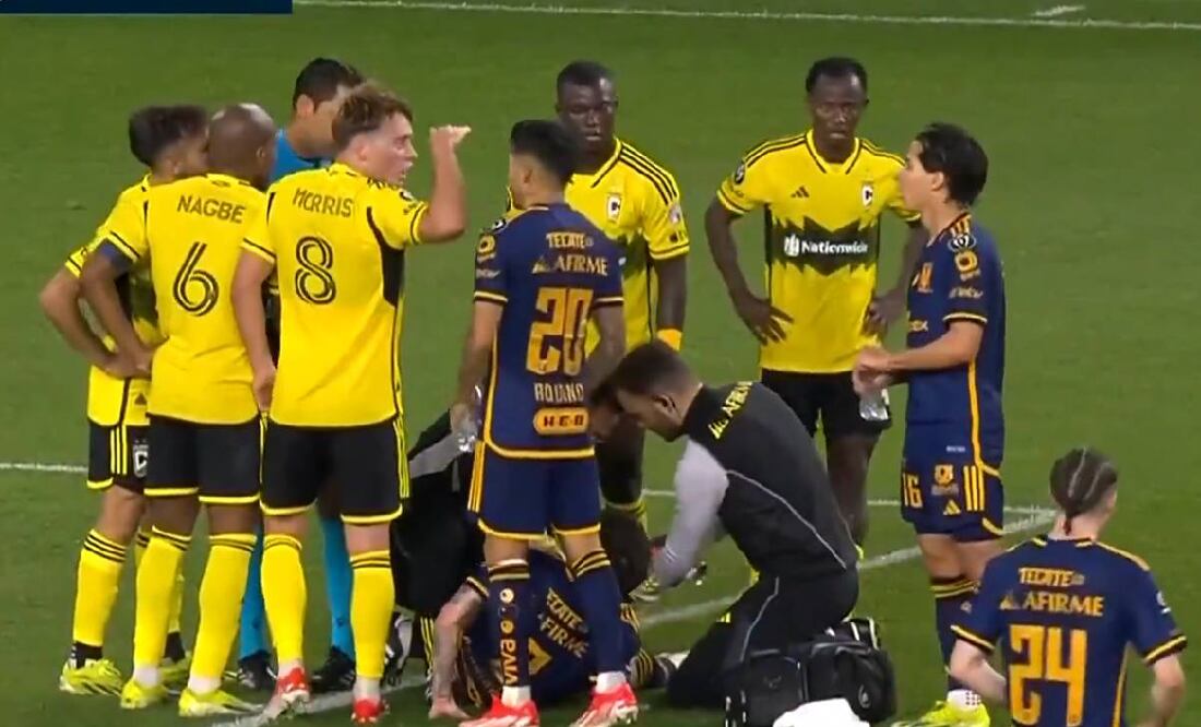 Aidan Morris  se burló de la estatura de Diego Lainez y casi se arma la bronca. Foto: Especial