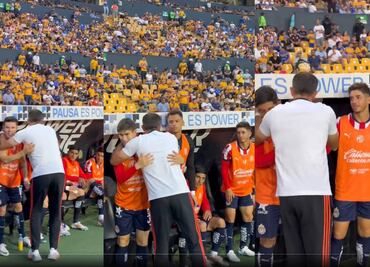 Pocho Guzmán y Paunovic vivieron un momento tenso antes del partido entre Tigres y Chivas