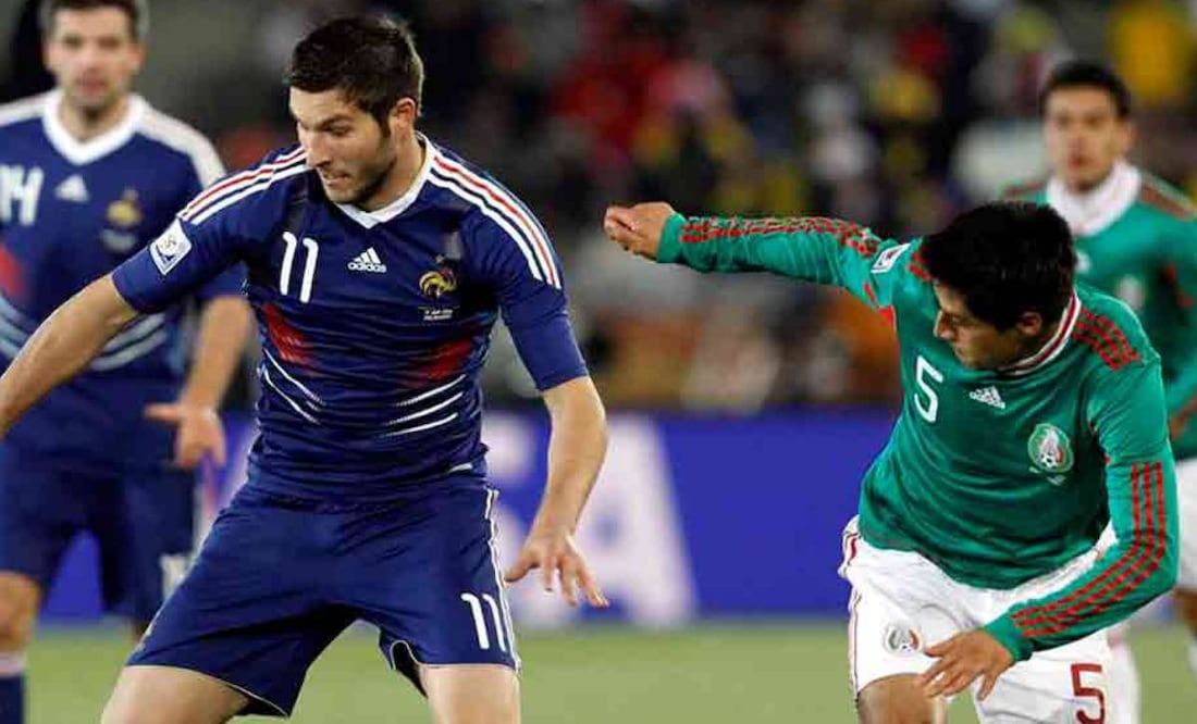 Gignac ingresó en el segundo tiempo ante México en el Mundial de Sudáfrica 2010. Foto: Archivo