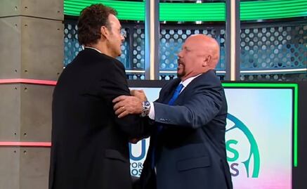 David Faitelson casi es golpeado por el Perro Bermúdez pero el Tuca Ferretti los separó